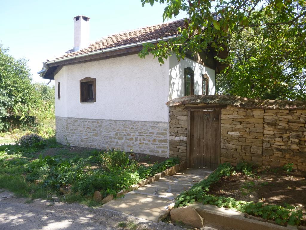 Tanya'S House Kŭrpachevo Exterior foto